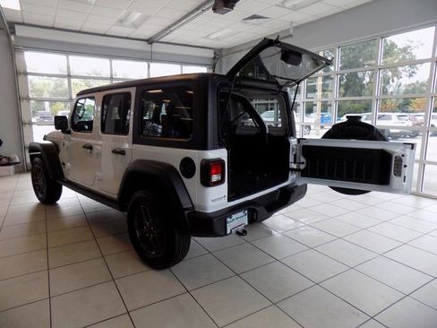 New 2026 Jeep Wrangler Unlimited Sport AWD/4WD image 6