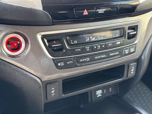 Used 2018 Honda Pilot EX-L image 28