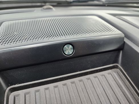 Used 2022 Ford F250 Lariat w/ Tremor Off-Road Package image 54