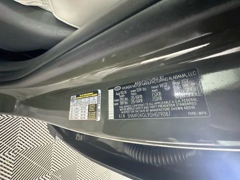 Used 2025 Hyundai Santa Fe SEL FWD image 12