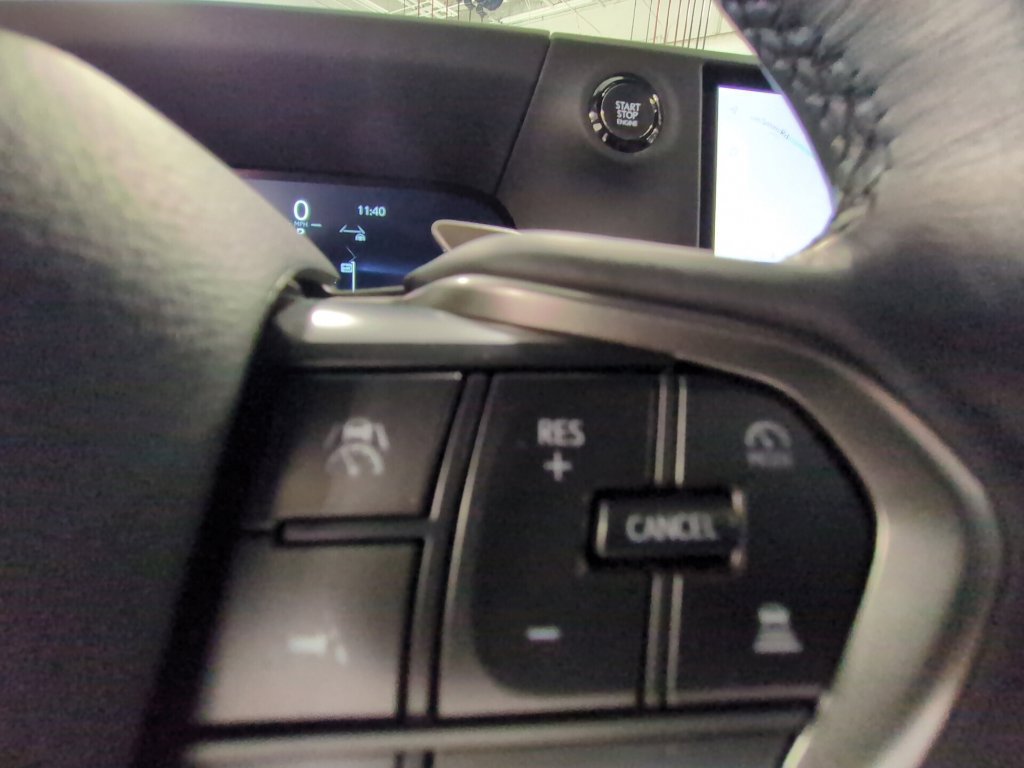 Used 2024 Lexus GX 550 AWD/4WD image 17