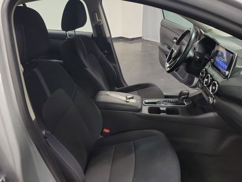 Used 2022 Nissan Sentra SV w/ Trunk Package image 22