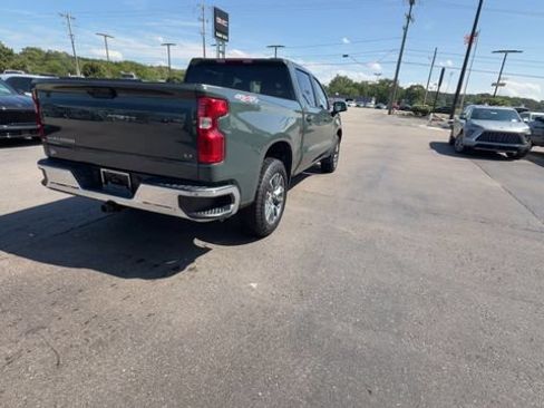 Used 2026 Chevrolet Silverado 1500 LT AWD/4WD image 7