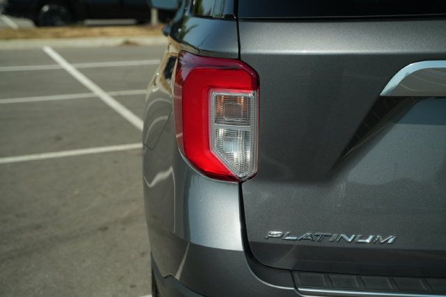 Used 2023 Ford Explorer Platinum w/ Technology Package AWD/4WD image 45