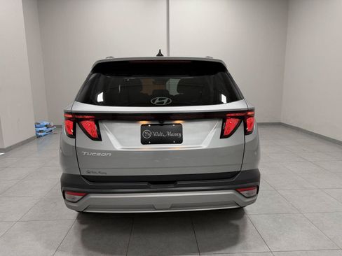 Used 2025 Hyundai Tucson SEL AWD/4WD image 4