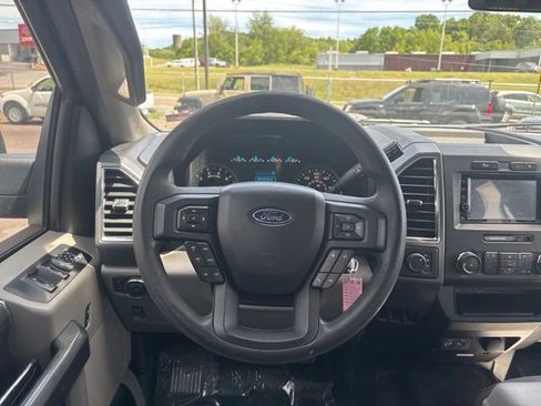Used 2015 Ford F150 XLT w/ Trailer Tow Package AWD/4WD image 13