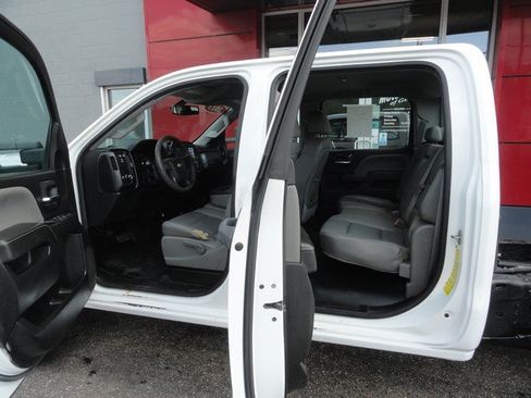 Used 2015 Chevrolet Silverado 3500 W/T w/ WT Convenience Package AWD/4WD image 8