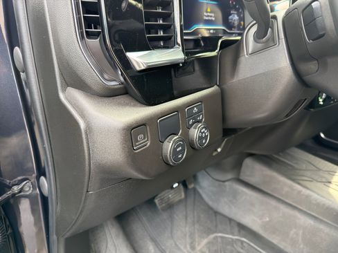 Used 2023 Chevrolet Silverado 1500 RST image 24