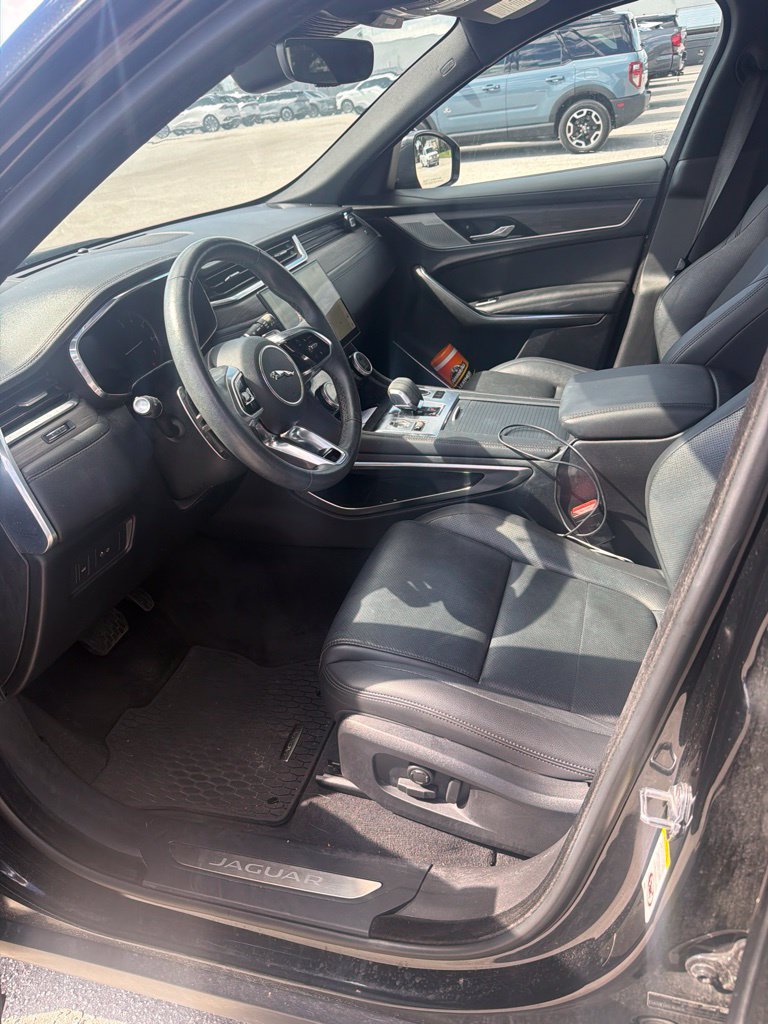 Used 2023 Jaguar F-PACE S AWD/4WD image 9