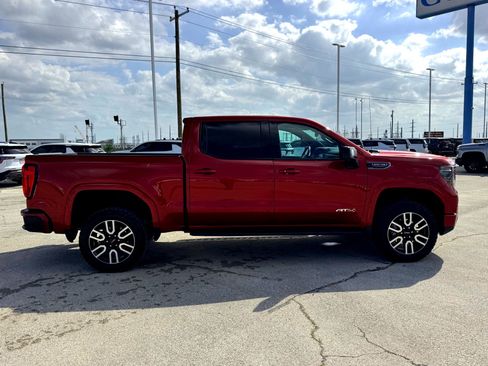 Used 2024 GMC Sierra 1500 AT4 w/ Technology Package image 7