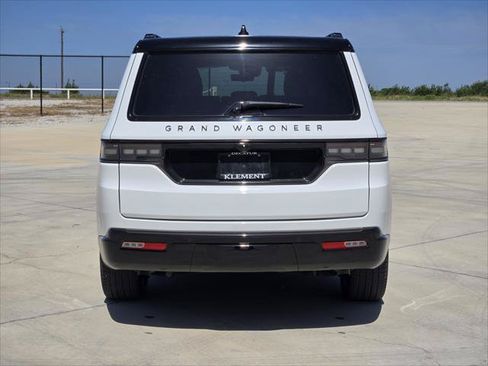 Certified 2024 Jeep Grand Wagoneer Series II w/ Quick Order Packagew 28T AWD/4WD image 7