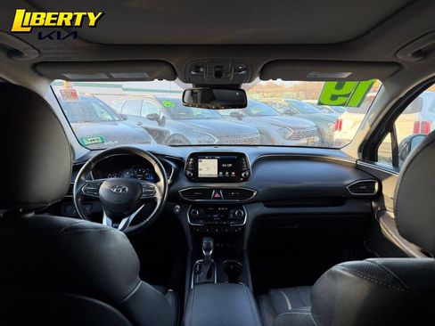 Used 2019 Hyundai Santa Fe AWD image 12