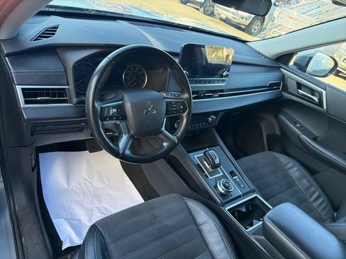 Used 2022 Mitsubishi Outlander SE AWD/4WD image 51
