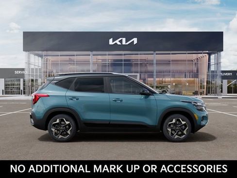 New 2026 Kia Seltos S image 7