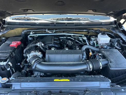 Certified 2024 Nissan Frontier S image 26