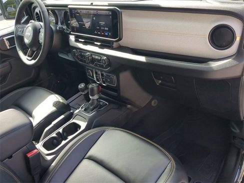 Used 2025 Jeep Wrangler Sport S w/ Convenience Group image 40