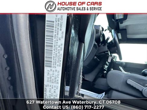 Used 2012 Jeep Wrangler Rubicon w/ Dual Top Group image 48