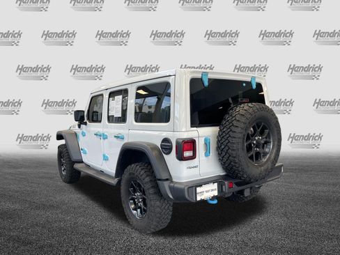 Used 2024 Jeep Wrangler Unlimited AWD/4WD image 8