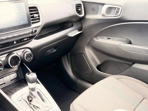 New 2026 Hyundai Venue SEL FWD image 15