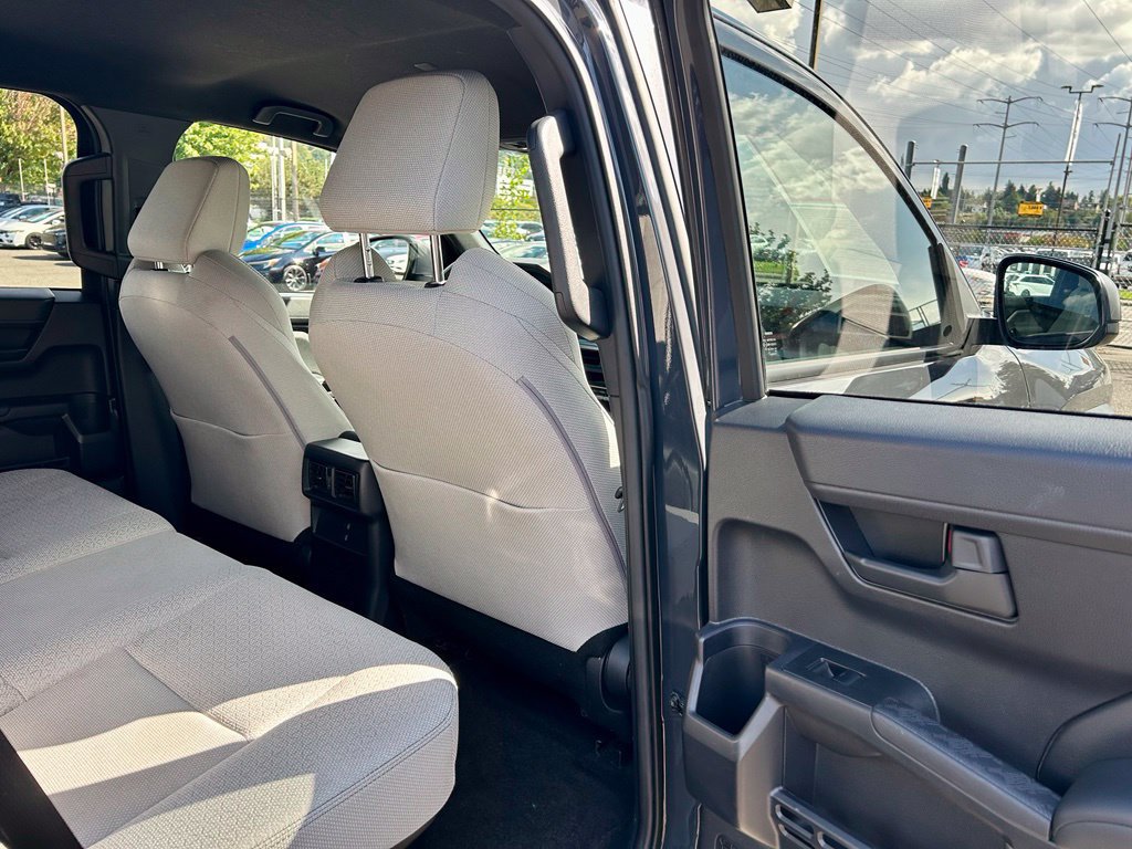 Certified 2025 Toyota 4Runner SR5 AWD/4WD image 13