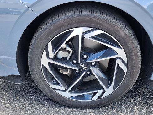 Used 2024 Hyundai Sonata SEL w/ Convenience Package FWD image 9