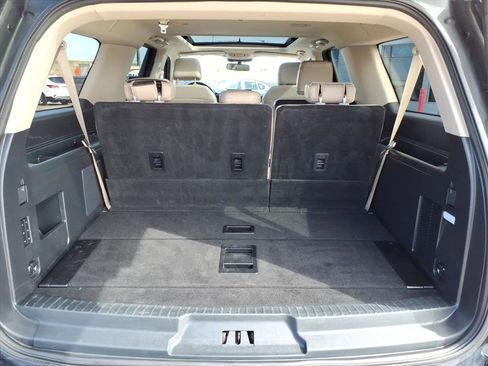 Used 2023 Ford Expedition Max Limited image 16