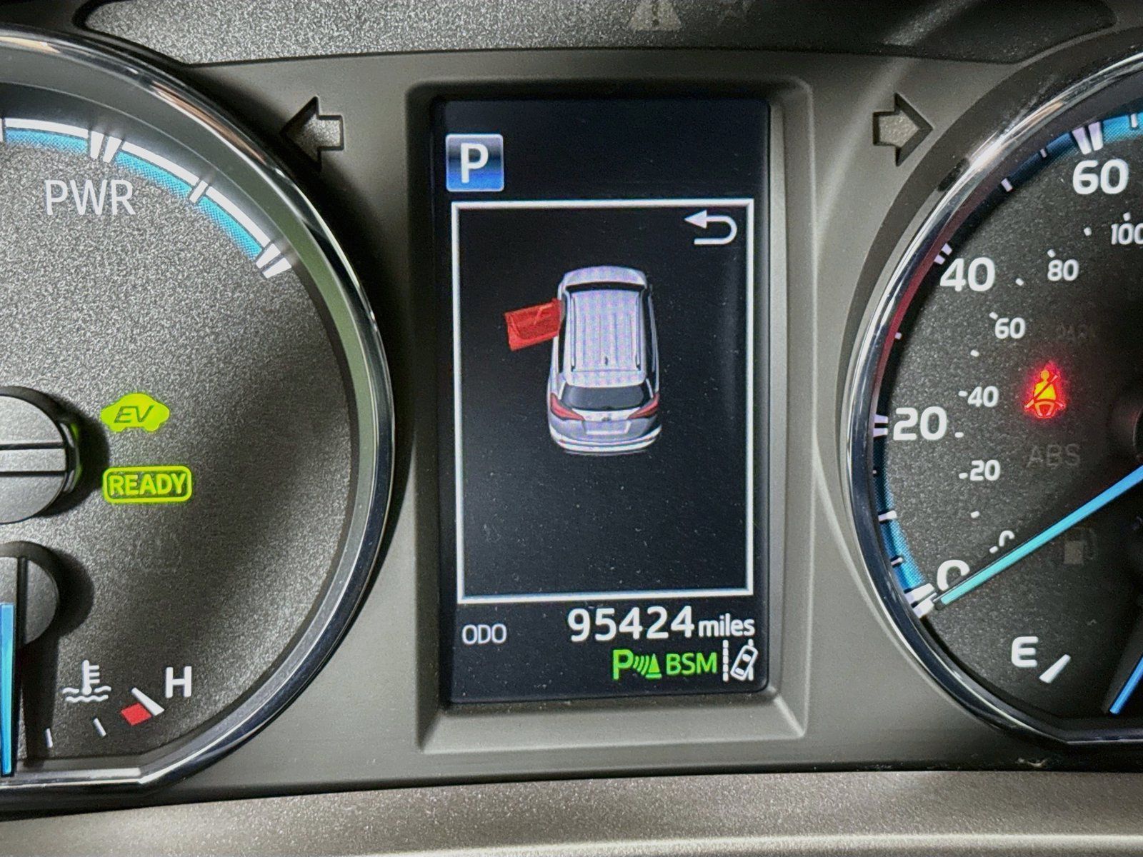 Used 2017 Toyota RAV4 Limited w/ Advanced Technology Package AWD/4WD image 10