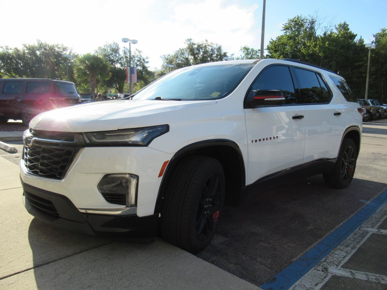 Used 2023 Chevrolet Traverse Premier w/ Redline Edition FWD image 2