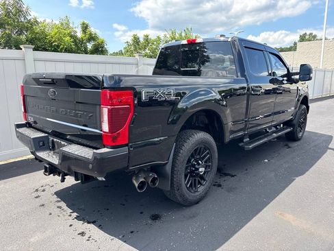 Used 2022 Ford F350 XLT w/ Black Appearance Package AWD/4WD image 3
