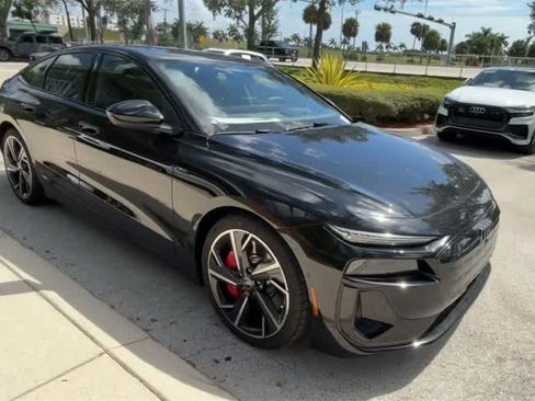 New 2025 Audi S6 e-tron Premium Plus image 2