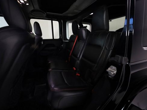 Used 2020 Jeep Wrangler Unlimited Rubicon w/ Quick Order Package 28Y Recon image 14