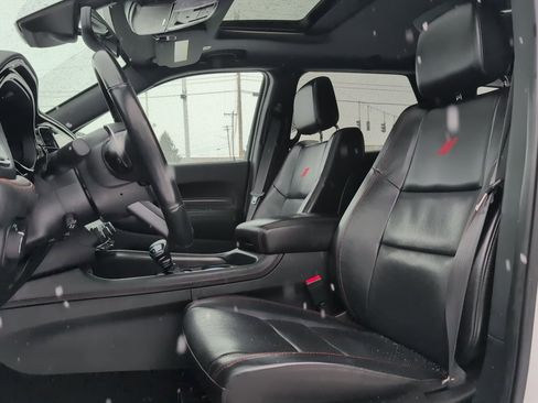 Used 2024 Dodge Durango GT image 24