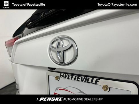 Certified 2025 Toyota RAV4 LE AWD/4WD image 11