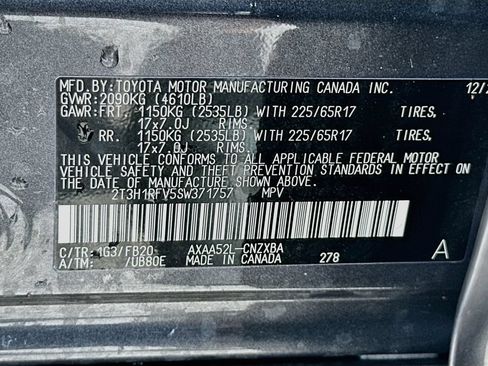 Used 2025 Toyota RAV4 LE FWD image 28