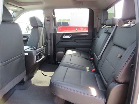 Used 2025 GMC Sierra 2500 Denali w/ Denali Reserve Package AWD/4WD image 32