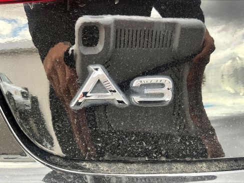 Used 2018 Audi A3 2.0T Premium w/ Convenience Package image 31