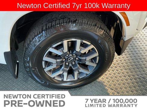 Used 2023 Nissan Frontier SV w/ Technology Package AWD/4WD image 45