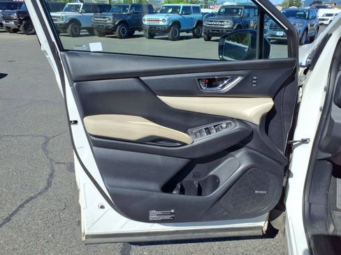 Used 2019 Subaru Ascent Limited w/ Popular Package #3 image 17