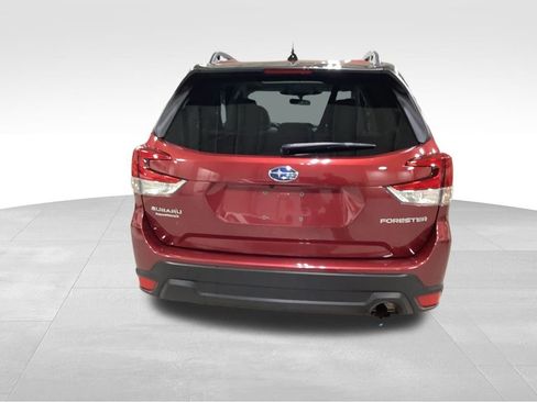 Certified 2024 Subaru Forester Premium image 10