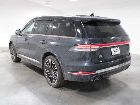 Used 2023 Lincoln Aviator Black Label w/ Dynamic Handling Package image 7