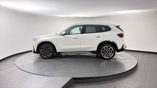 Used 2023 BMW X1 xDrive28i w/ Convenience Package AWD/4WD image 3