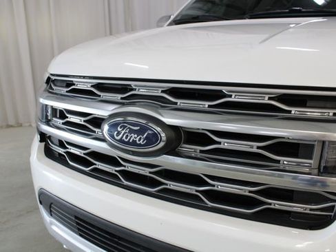 Used 2023 Ford Expedition Max Platinum AWD/4WD image 35