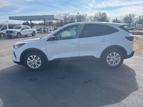 New 2026 Ford Escape Active image 6