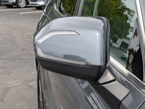 Used 2022 Hyundai Palisade SEL FWD image 16