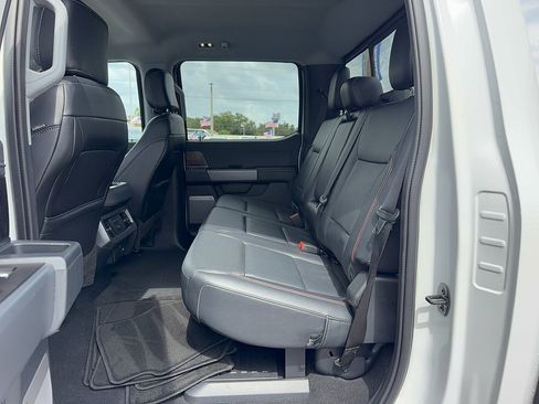 Certified 2023 Ford F250 Lariat w/ Lariat Ultimate Package AWD/4WD image 14
