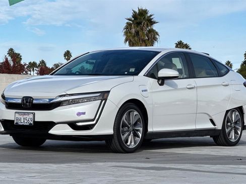 Used 2018 Honda Clarity Plug-In Hybrid image 7