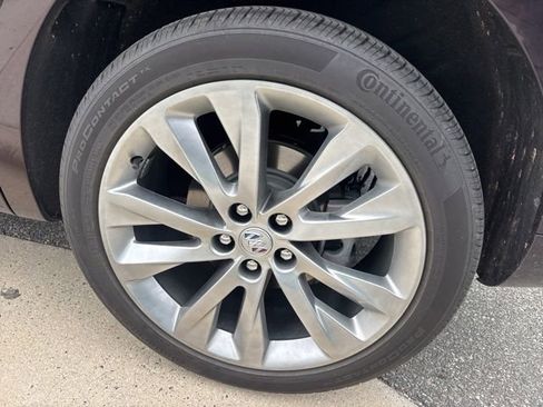 Used 2023 Buick Envision Avenir FWD image 14