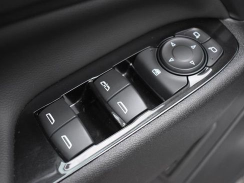 Certified 2023 Chevrolet Equinox Premier AWD/4WD image 25