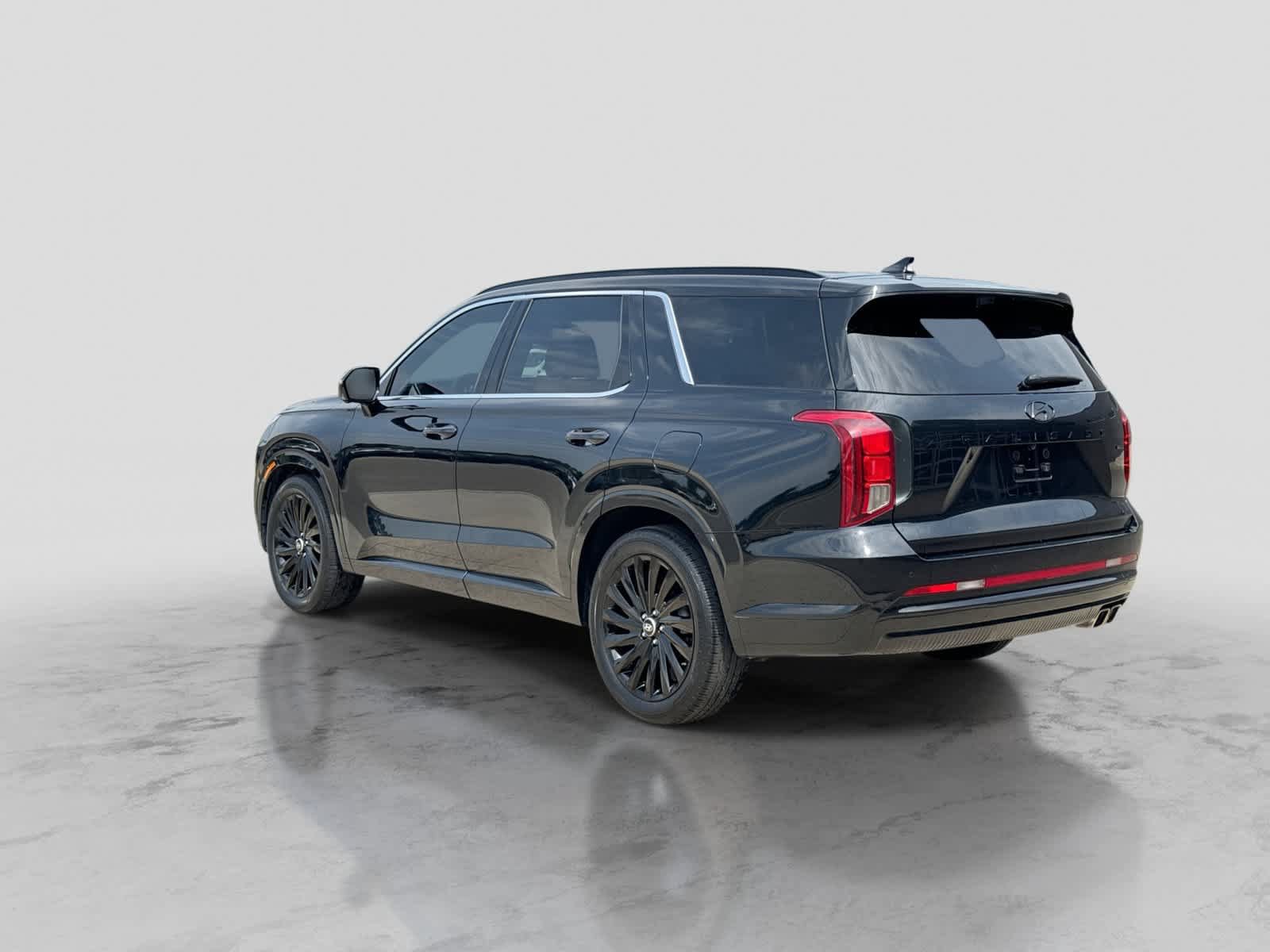 Used 2024 Hyundai Palisade Calligraphy AWD/4WD image 4