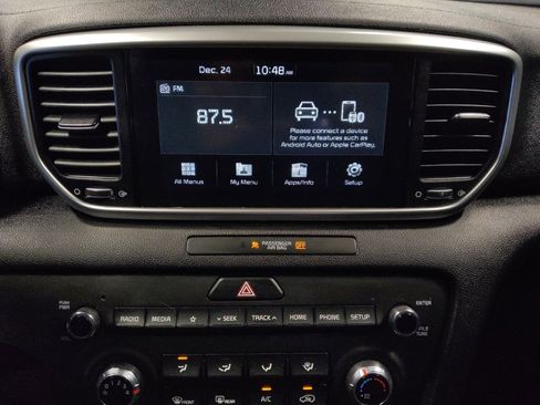 Used 2021 Kia Sportage LX image 25